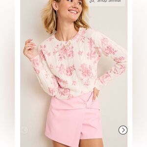 Francesca’s Collection Rosie French
Tara Floral Cable Knit Sweater-purple